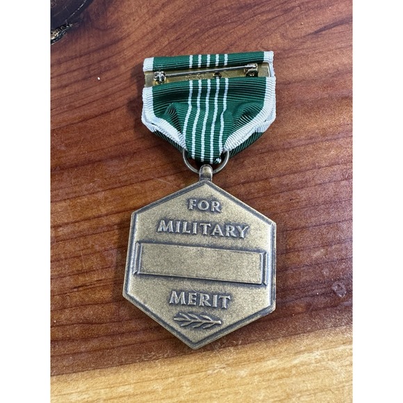 U.S.‎ Army Commendation Medal 'For Military Merit' Medal - Picture 4 of 4